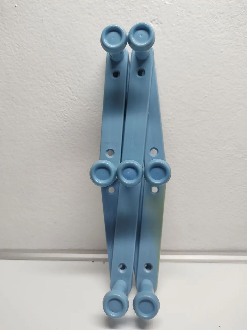 Arara de parede expansível azul - Foto 2