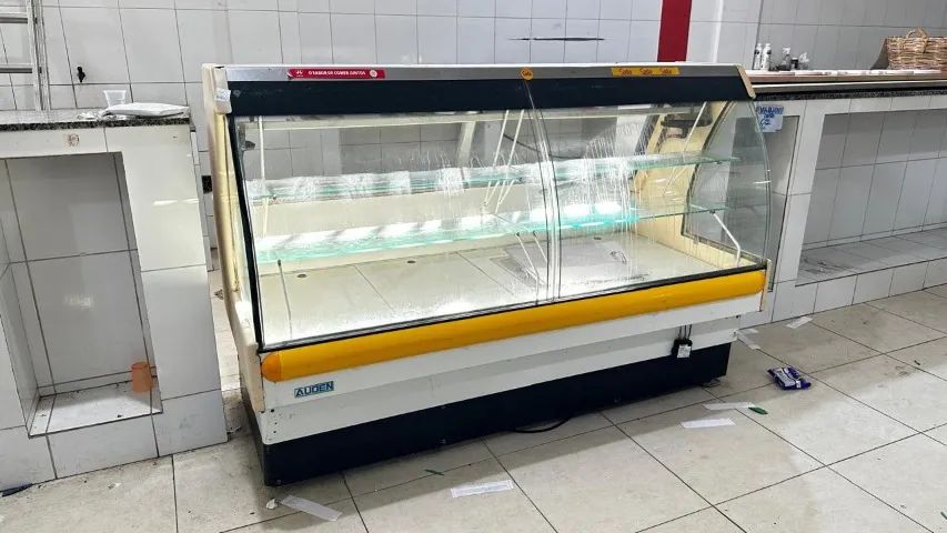 Expositor Refrigerado Auden- Para açougue- 2,04m