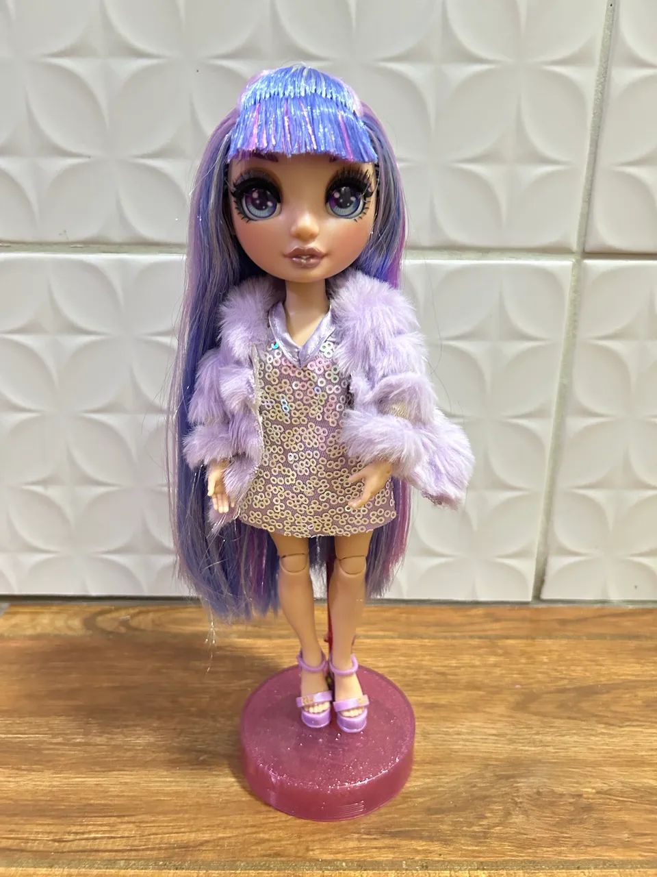 Rainbow High Violet  - Foto 5
