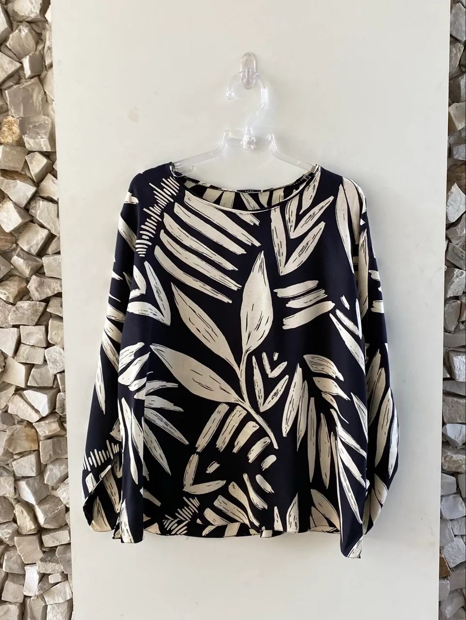 blusa TESS concept oversized folhagem