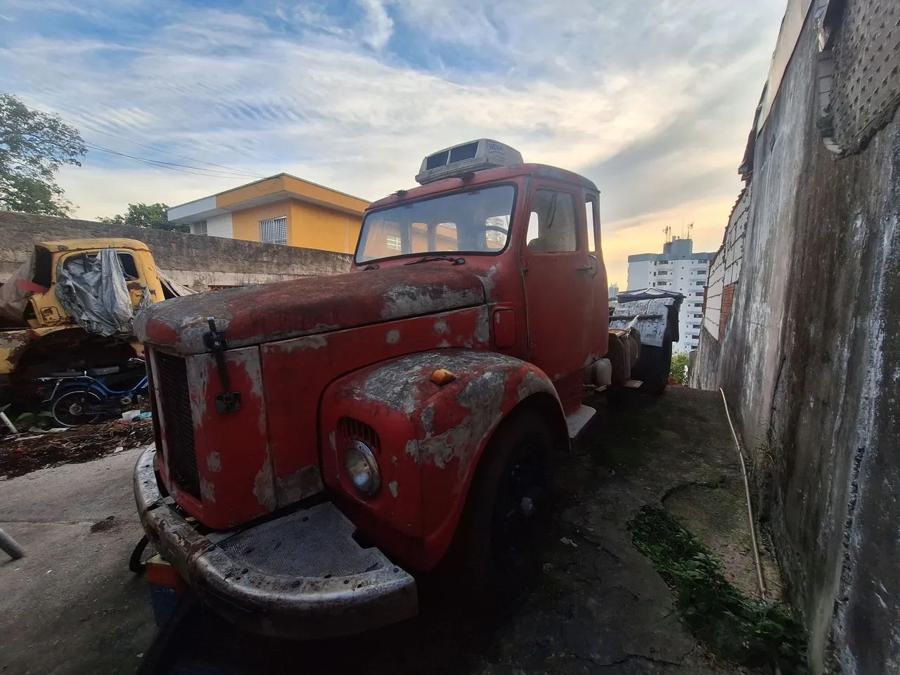 Scania 111S - Jacaré - Foto 4