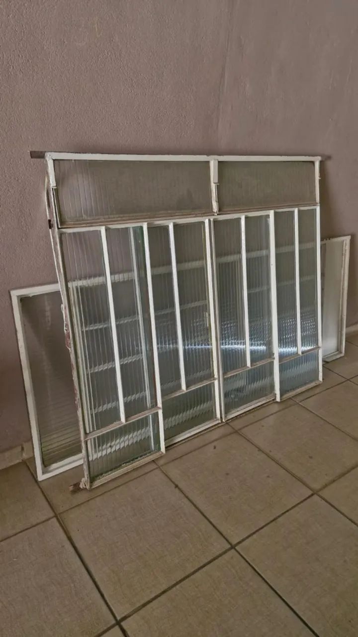 Porta e janela com vidro