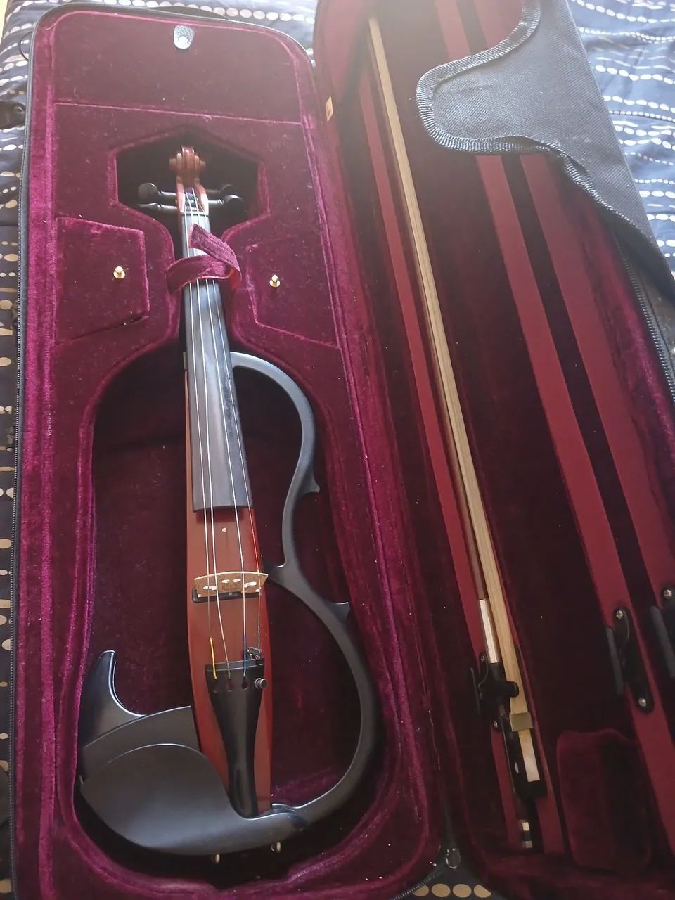Violino elétrico Yamaha  - Foto 3