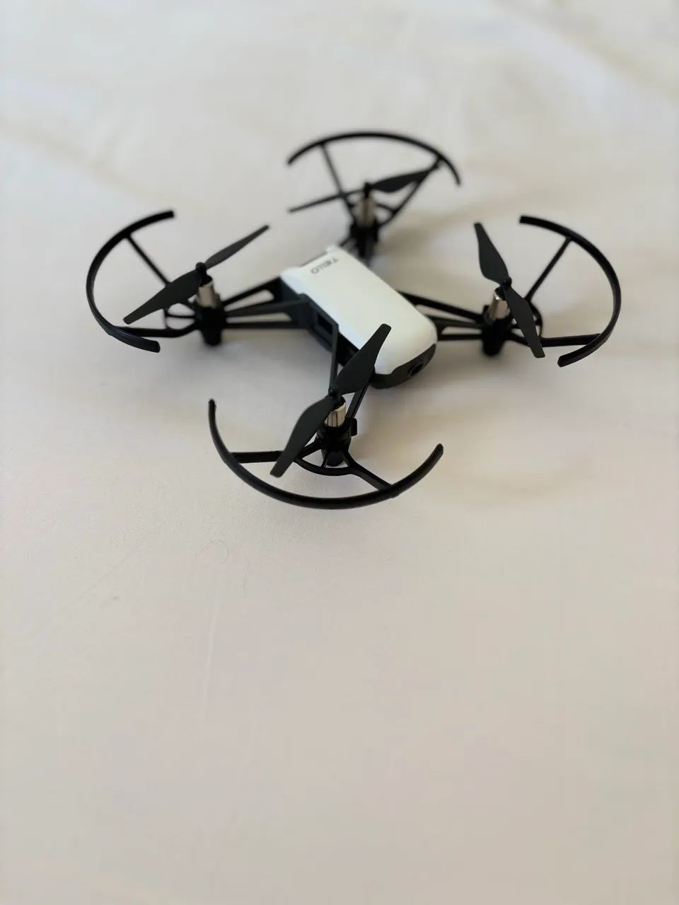 Vende se Drone DJI Tello