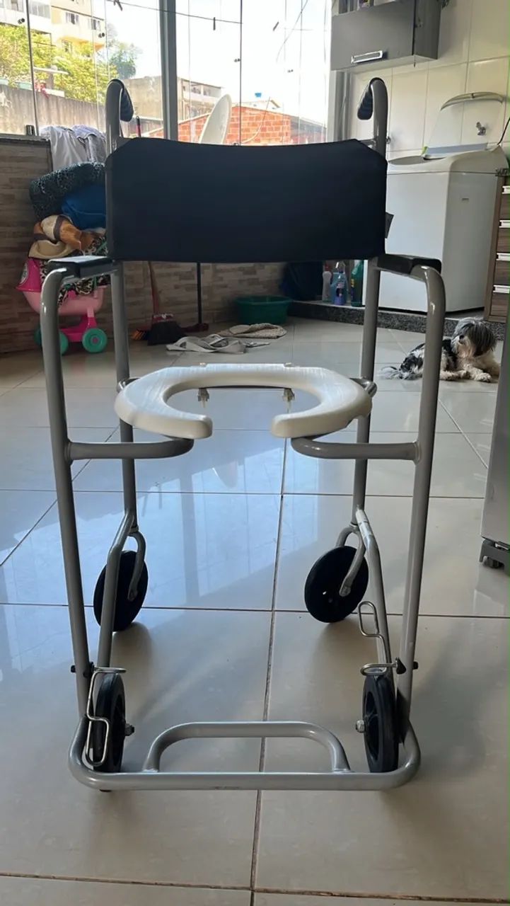Cadeira de banho - Foto 2
