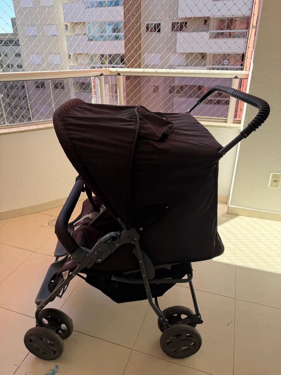 carrinho de bebê duplo - Foto 5