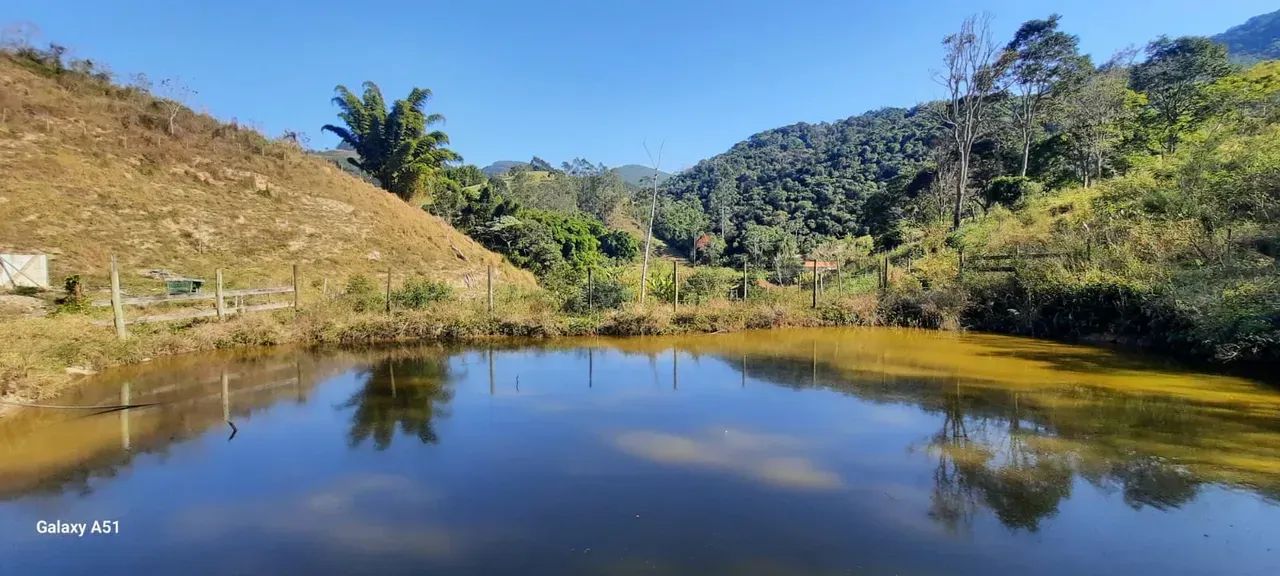 Sítio bairro Selado Paraibuna com 242000 m2 -