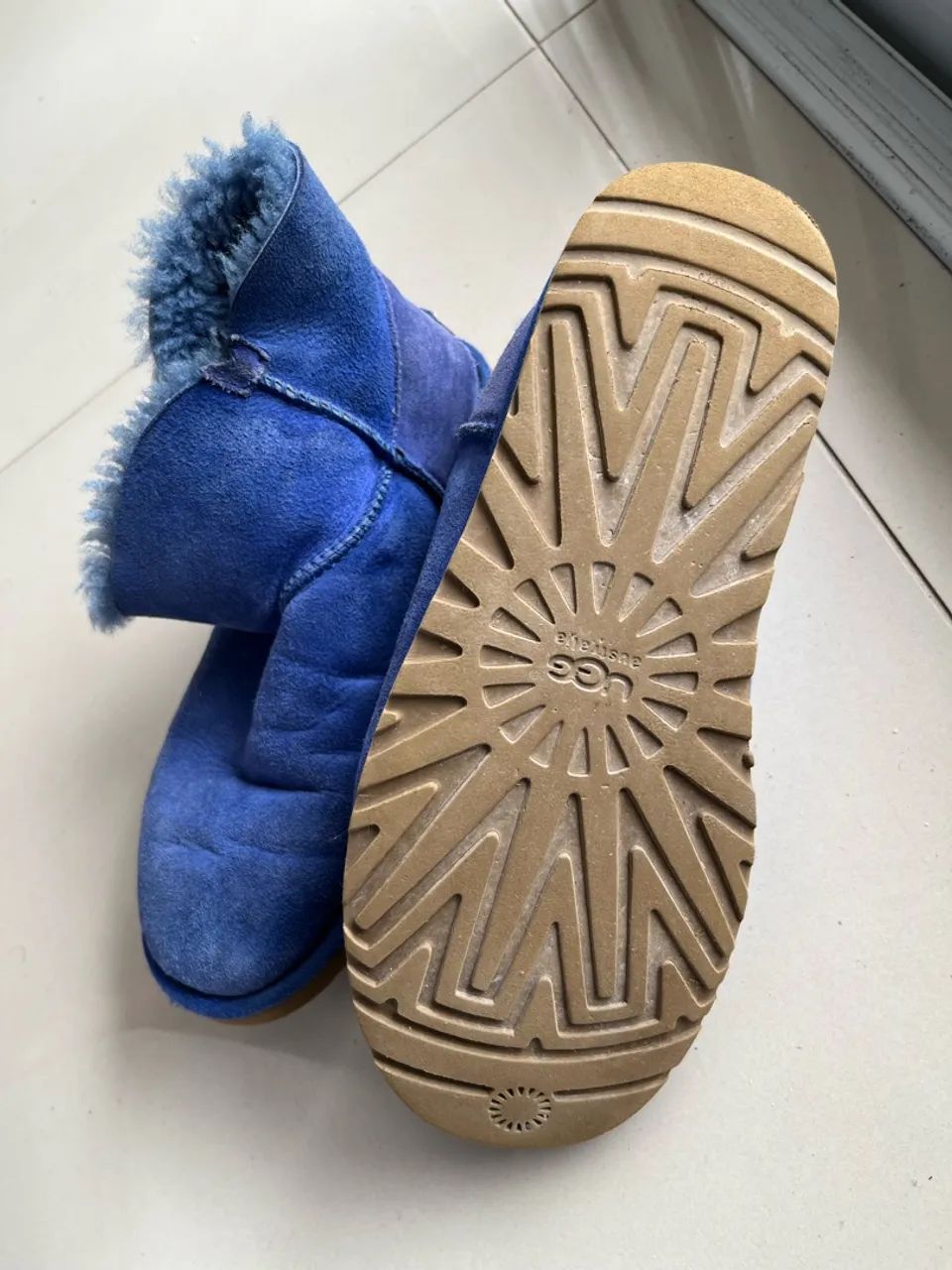 Bota Ugg azul original, tamanho 37/38 - Foto 2