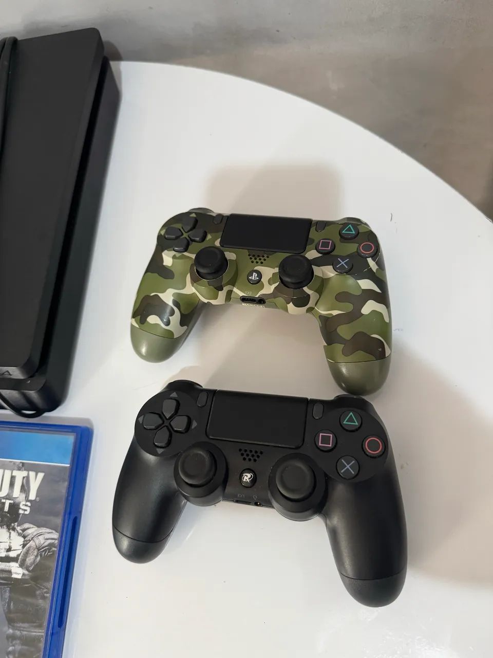 Ps4 1 terá 2 controles  - Foto 3