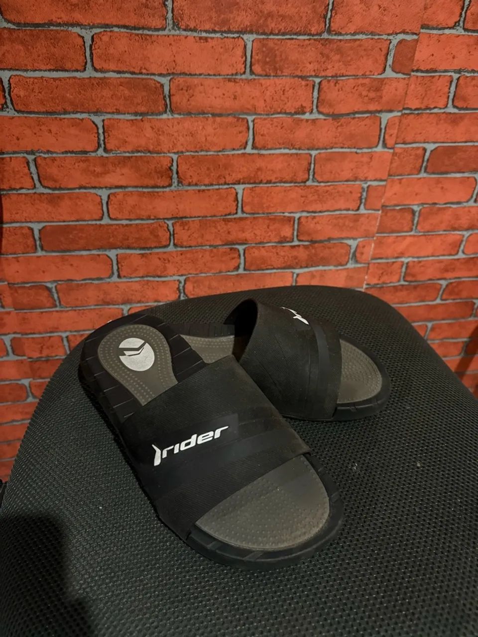 Chinelo Rider 