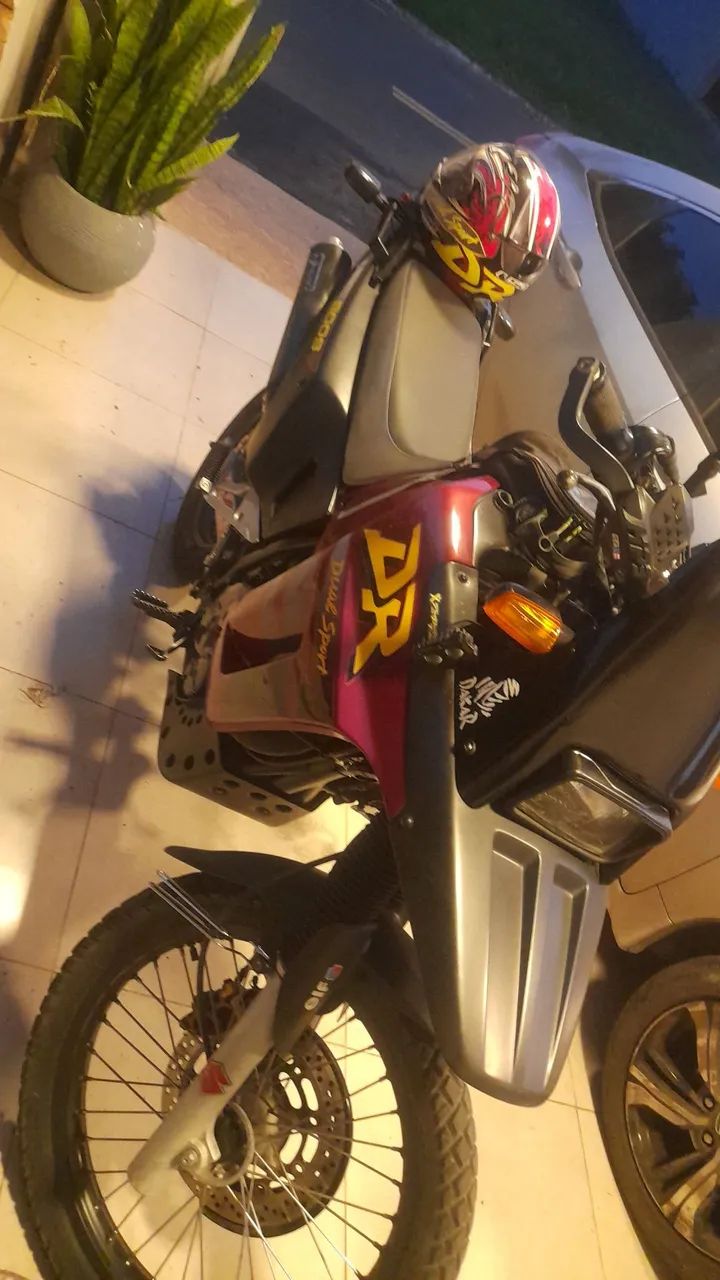 Moto Dr 800s pra sair rápido  - Foto 2