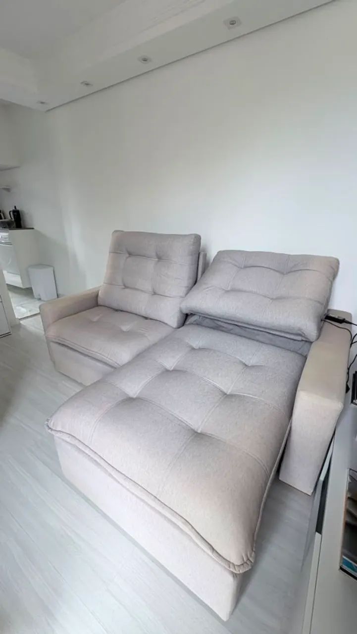 Sofa retrátil e reclinável em linho 2.10x1.77 (Usado) - Foto 3