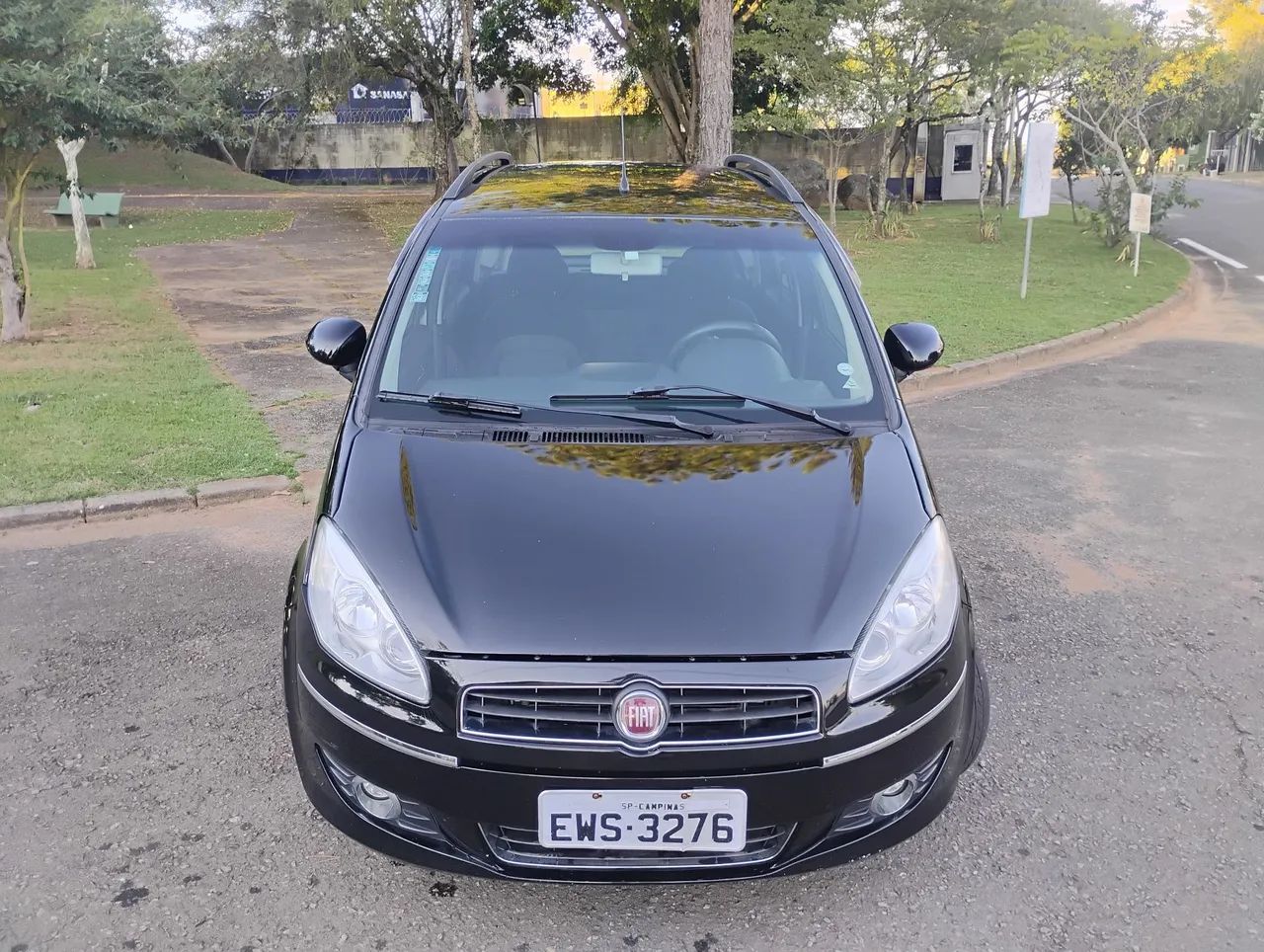 Fiat Idea Essence Dualogic 1.6 Flex 16V 5P 2012