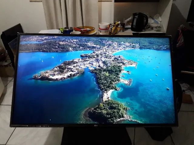 SMART TV LG 43"POLEGADAS FULL UHD HDR WEB O.S THINQ AI tv de 2024 - Foto 4