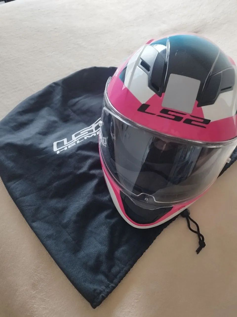 Capacete LS2/ tamanho 56