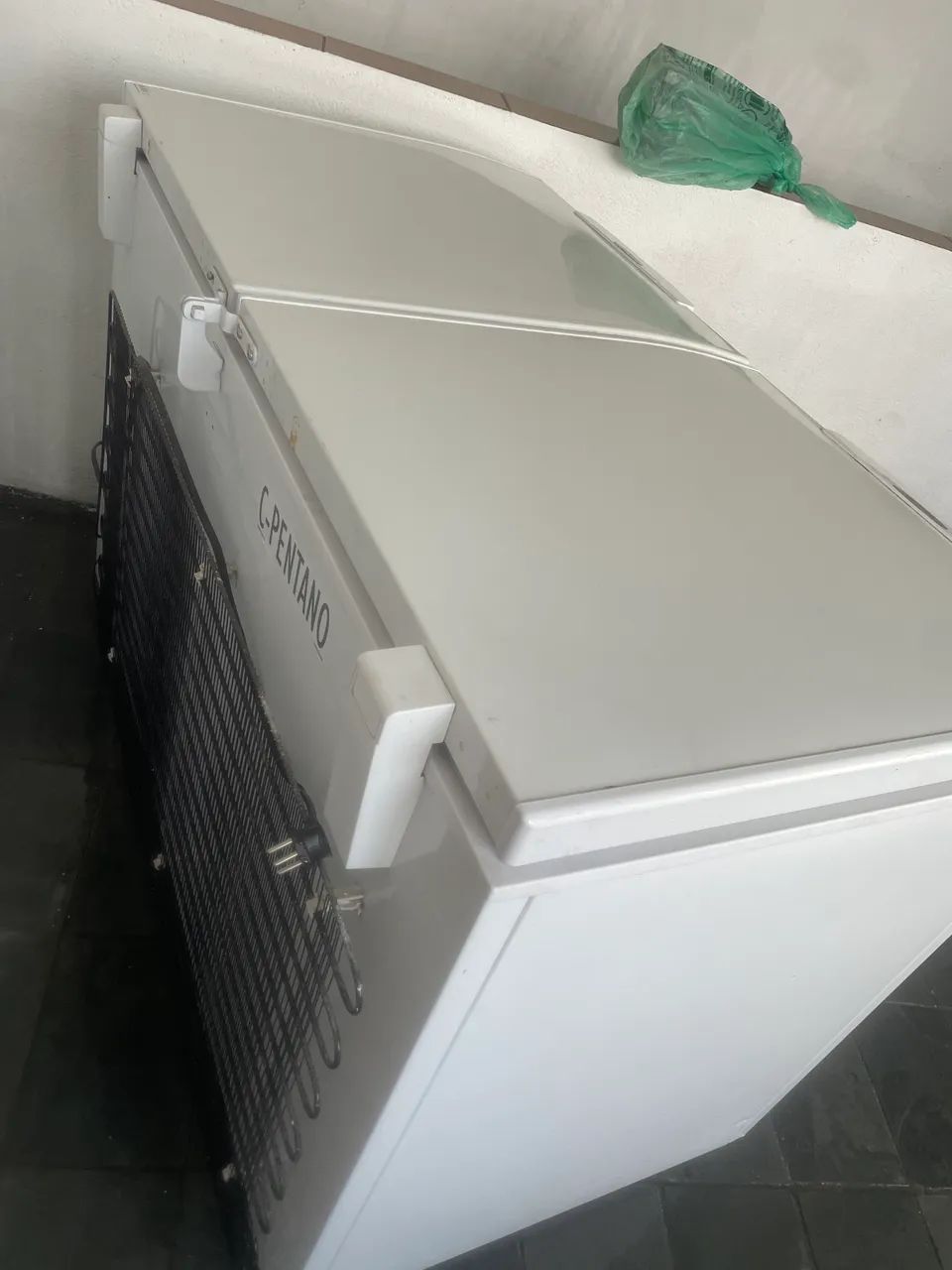 Freezer horizontal 400l Electrolux  - Foto 4