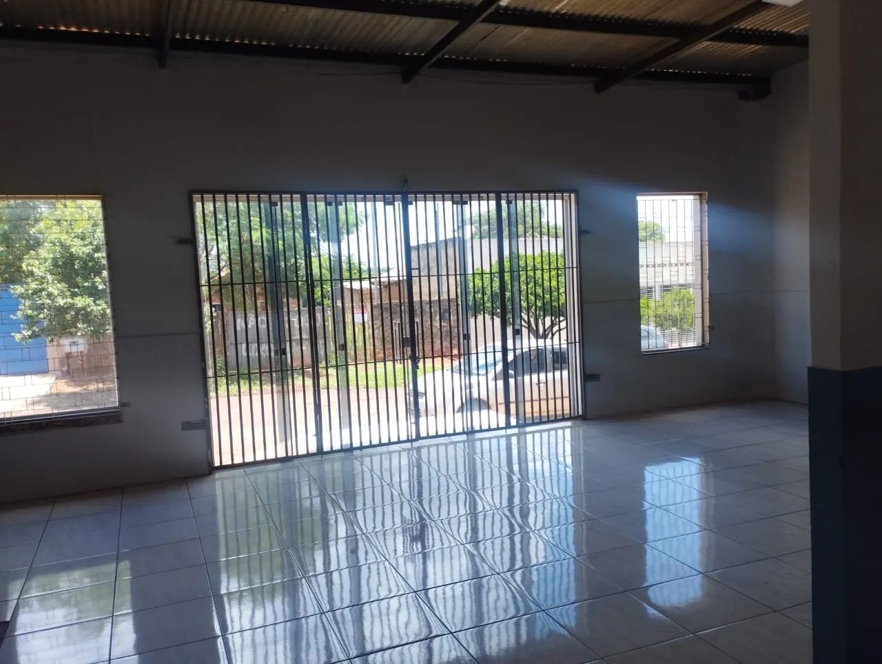 Vendo ou alugo área comercial(guanandi) - Foto 3