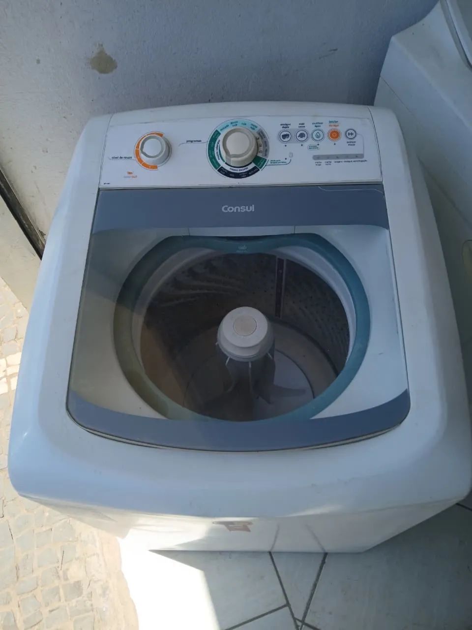 Máquina de lavar Cônsul 