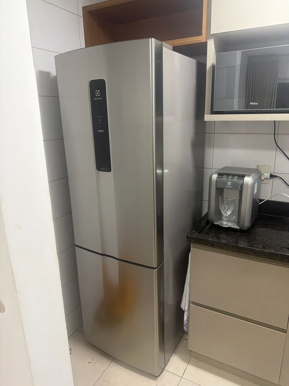 Geladeira Electrolux - 400 L - Inverse