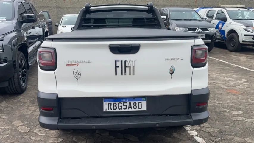 Fiat Strada Freedom 1.3 Flex 8V CS Plus 2021 - Foto 5