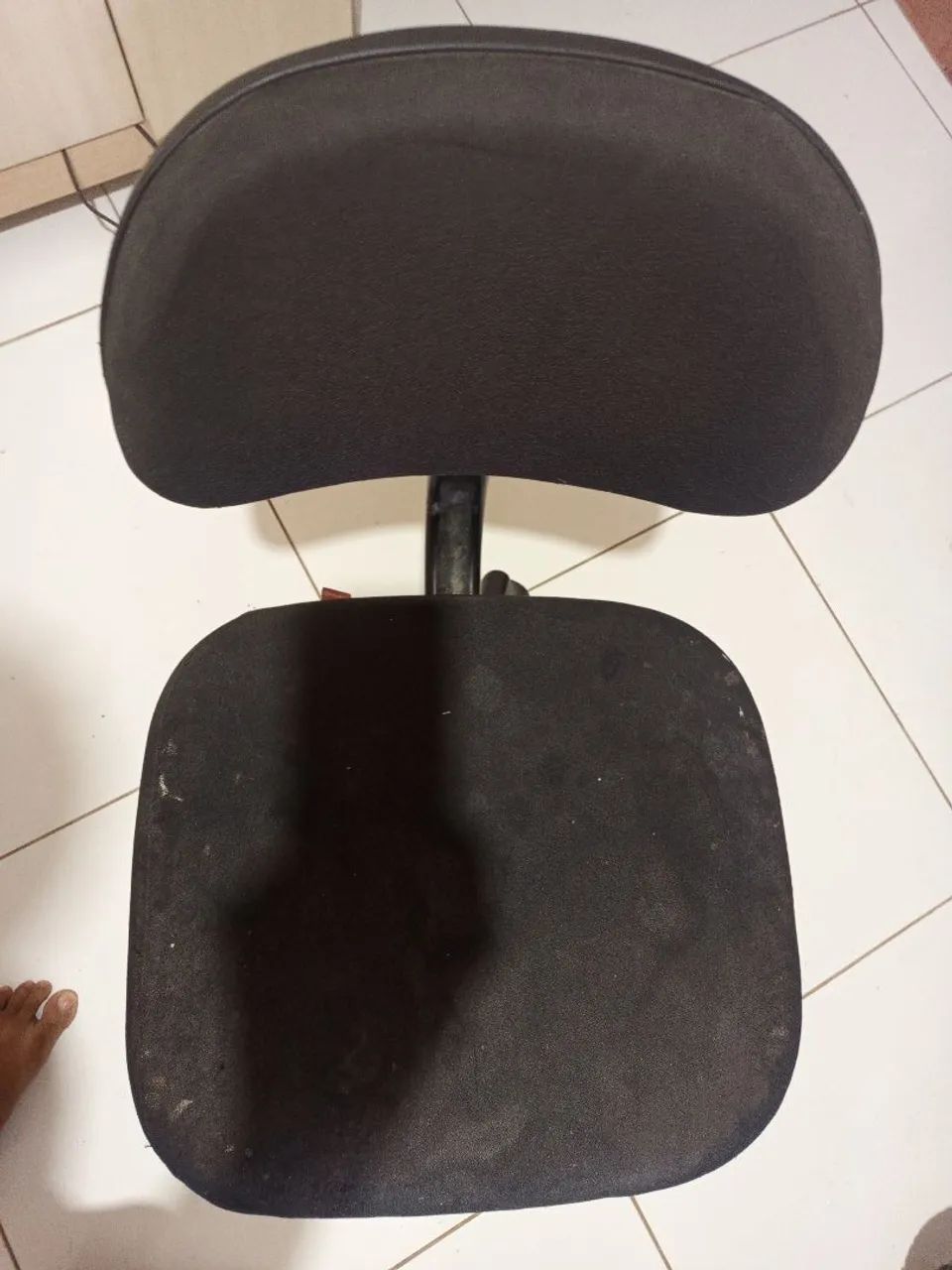 Cadeira em perfeito estado   - Foto 2