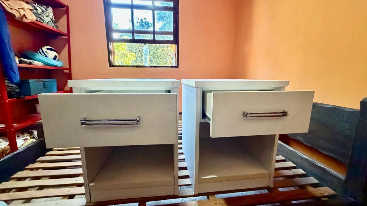 Mesa de cabeceira de marcenaria - Foto 5