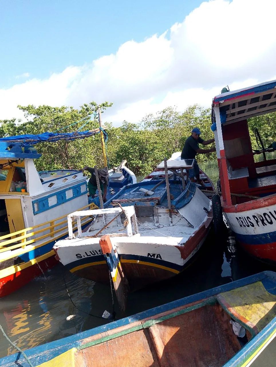 Barco de pesca - Foto 2