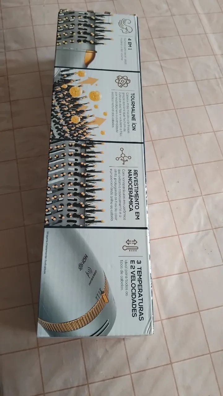 Escova secadora Britânia de cabelo 