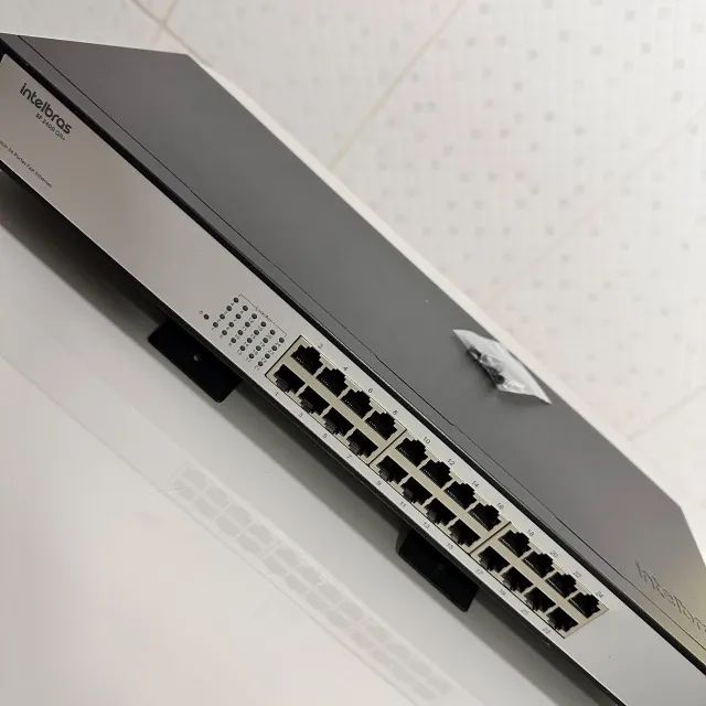 Switch Intelbras 24P Fast SF2400 QR+