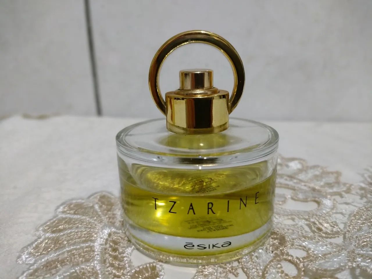 Perfume Tzarine Esika colônia 