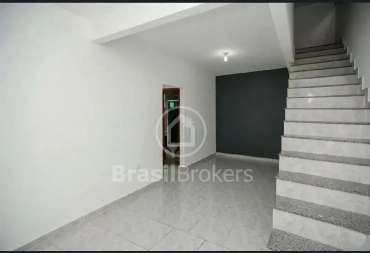 Casa de vila no Cachambi, 2 quartos, Aceitando Financiamento.
