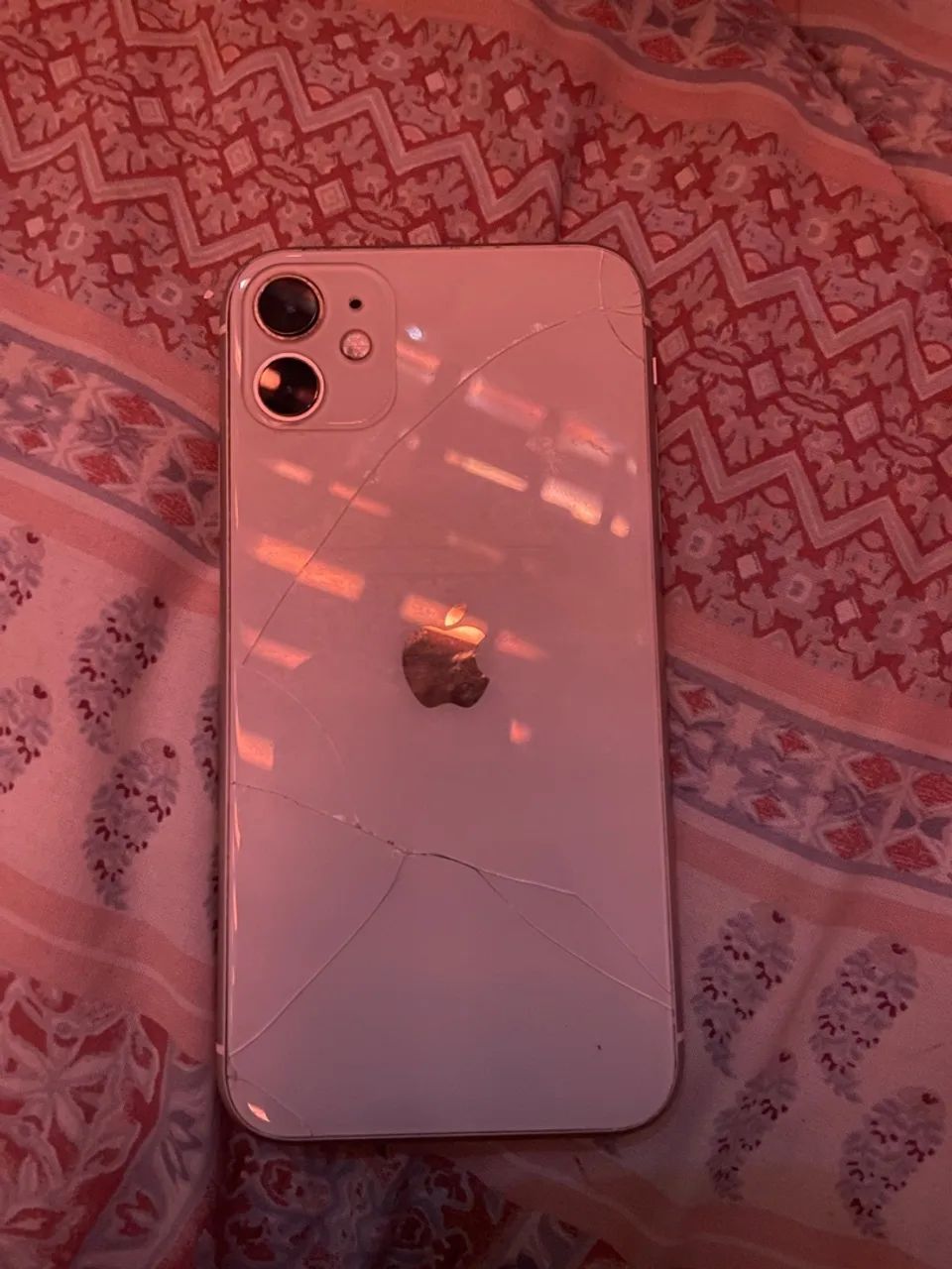 Vendo ou troco iPhone 11  - Foto 2