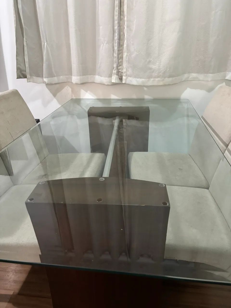 Mesa de jantar com 4 cadeiras [VALOR NEGOCIÁVEL] - Foto 4