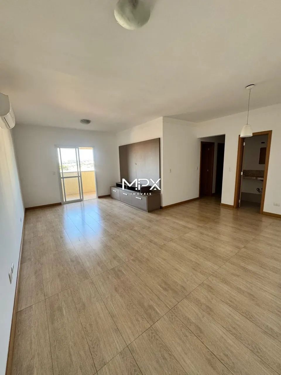 Apartamento à venda e para alugar no Edifício Maison Classic em Piracicaba