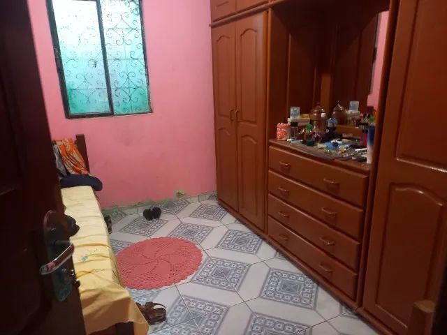 CASA PADRÃO POP,COM 03 DORMITORIOS,GARAGENS PARA 02 VEICULOS, ARÉA DE SERVIÇOS. - Foto 3