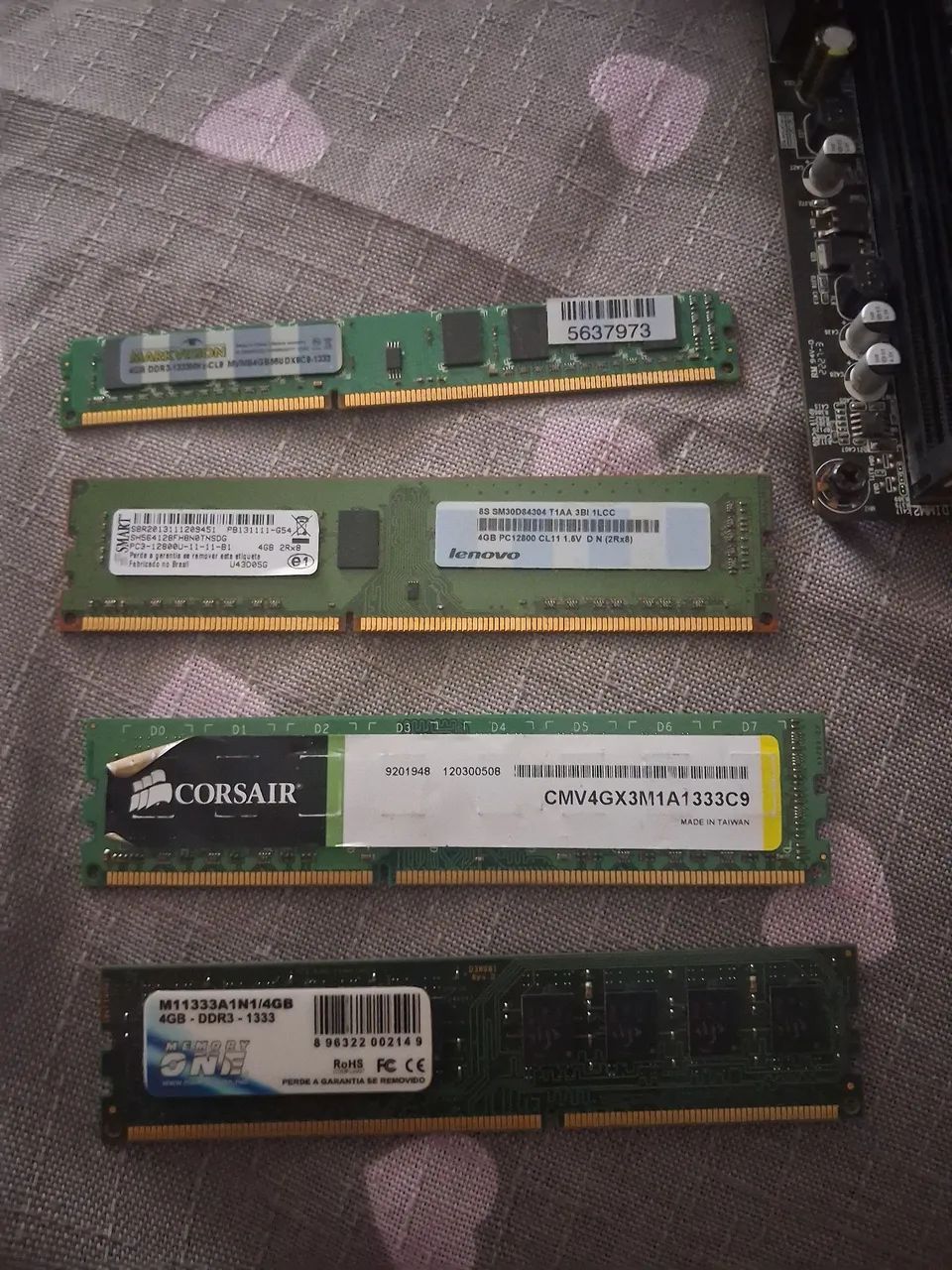 Placa mãe sem bateria e 4 pentes de 4gb de ram  - Foto 2