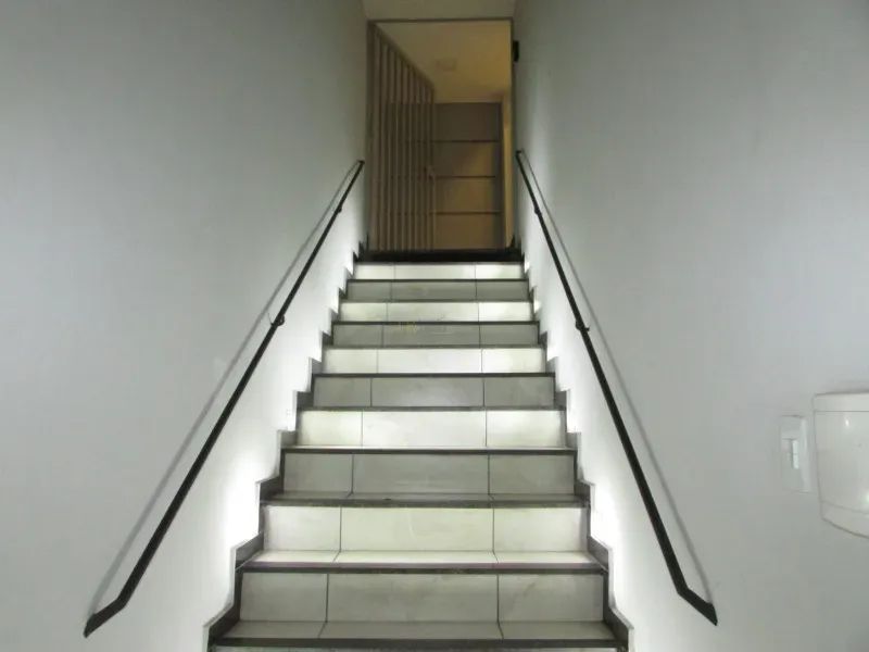 SALAS EM PRADIO COMERCIAL - Foto 4