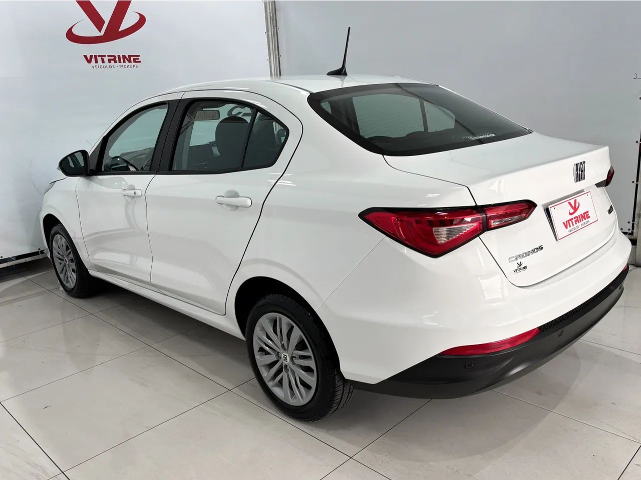 Fiat Cronos Drive 1.3 8V Flex Aut. 2025 - Foto 4