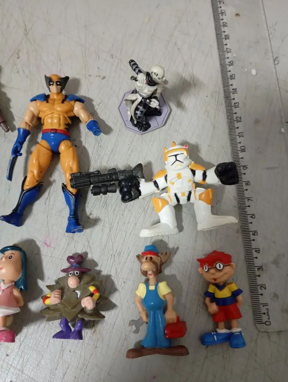 Bonecos variados (LOTE) - Foto 4