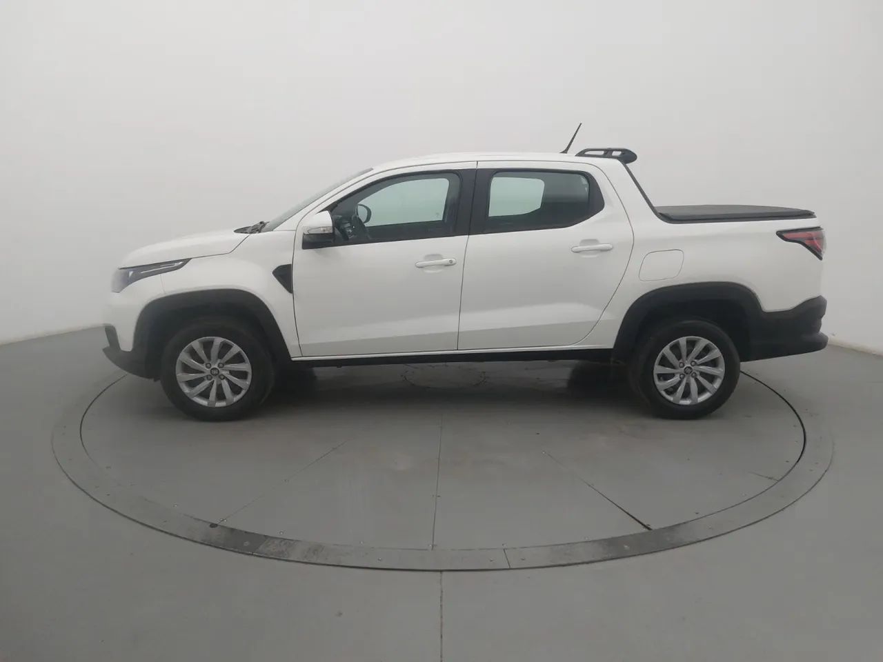 Fiat Strada Freedom 1.3 Flex 8V CD 2025 - Foto 2