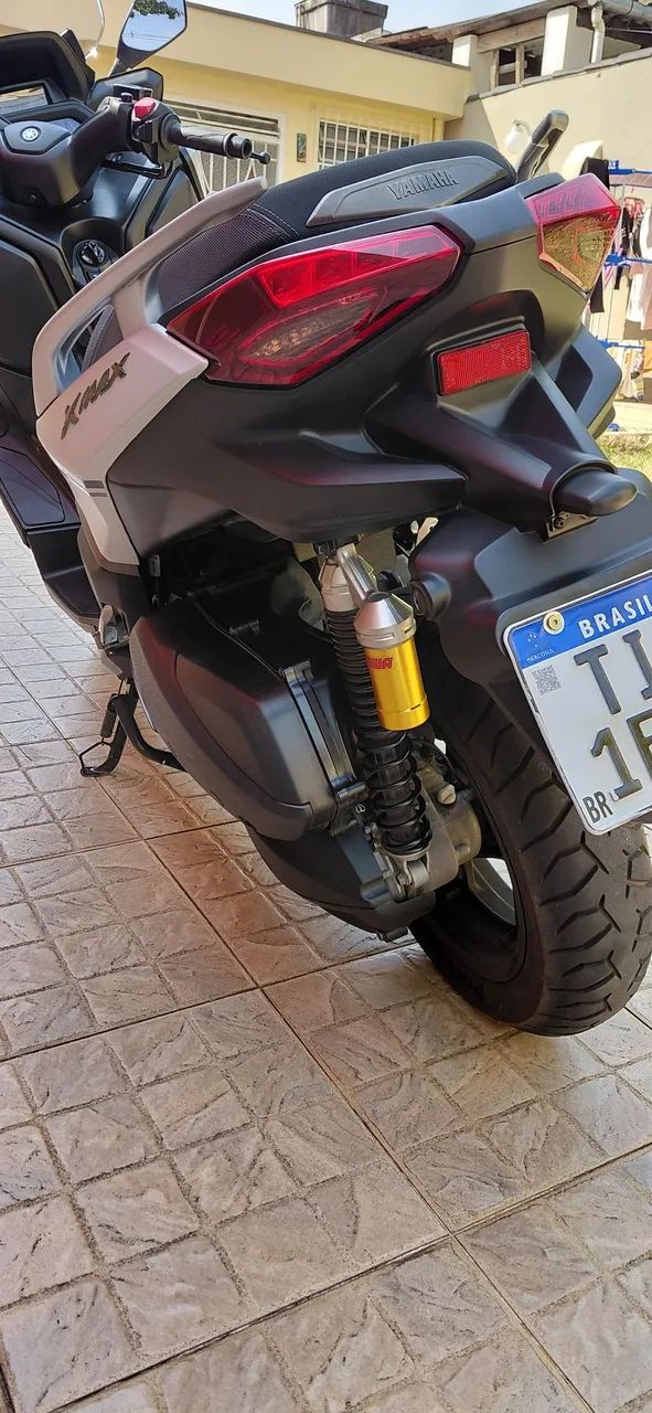 Vendo XMax 250 Connected 2025 - Foto 4