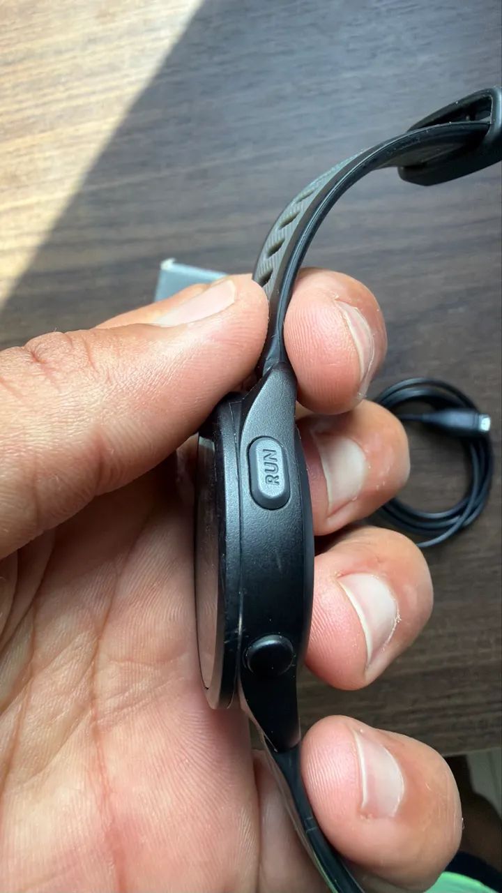 Relógio Garmin 165 - Music - Foto 4