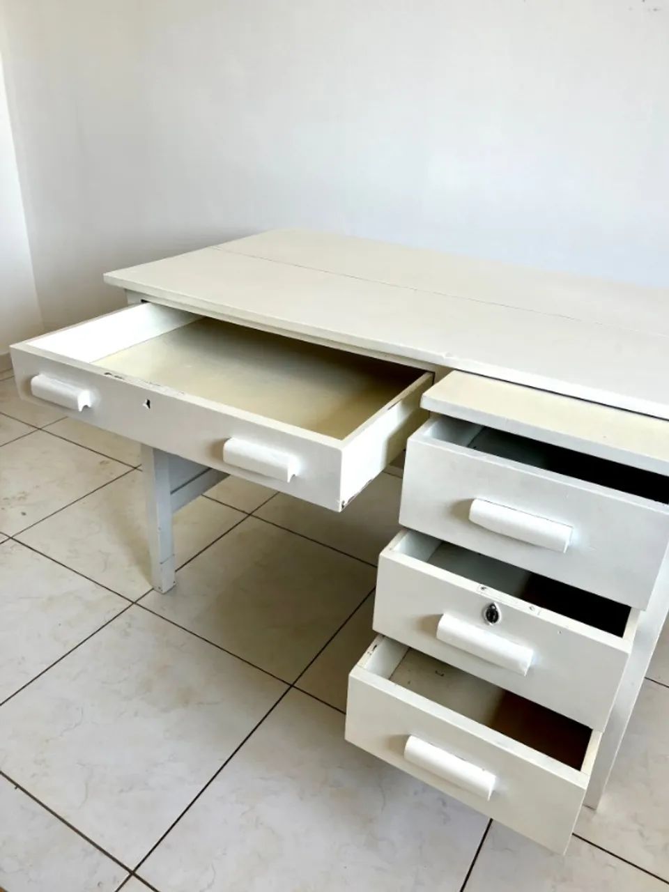 Escrivaninha - Foto 2