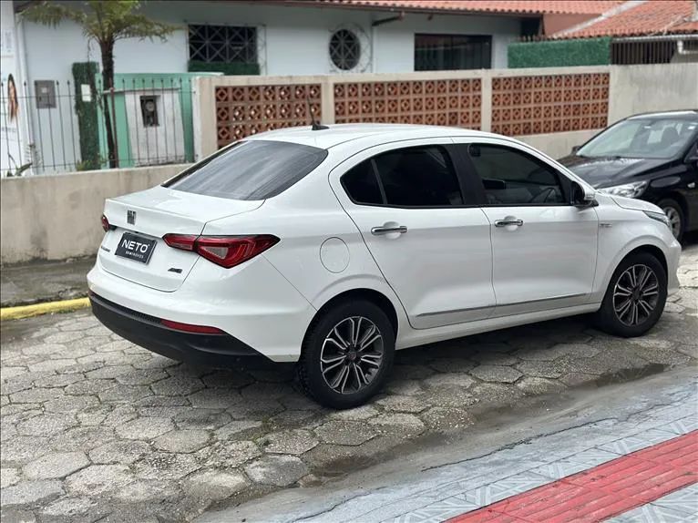 Fiat Cronos Precision 1.8 16V Flex Aut. 2019 - Foto 5