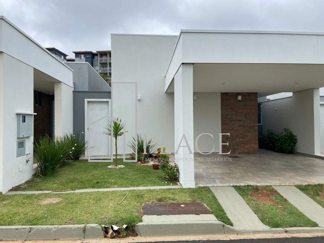 Casa no Condomínio Privilege, Com 3 Suítes e móveis Planejados!! - Foto 3