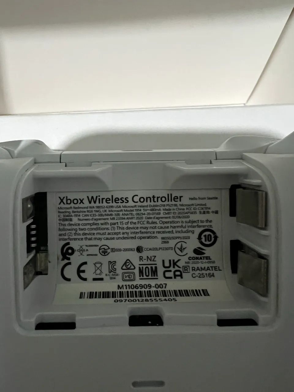 Controle Xbox series s/ na caixa  - Foto 2