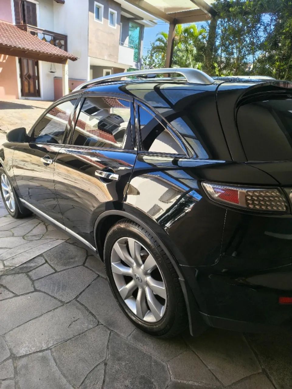 Infiniti FX 35 3.5 V6 RWD 4P Aut. 2007