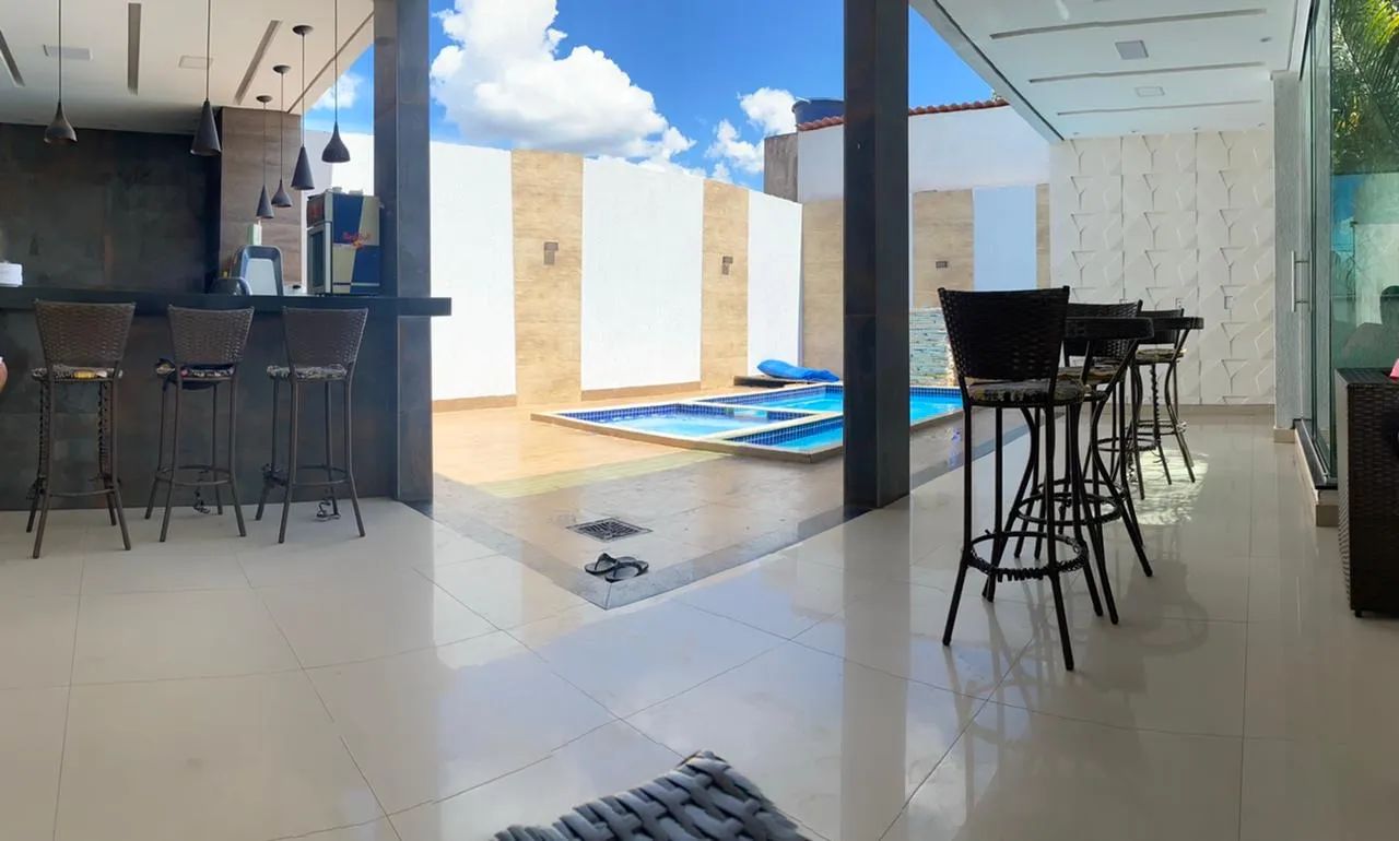 Casa com piscina e lazer completo  - Foto 2