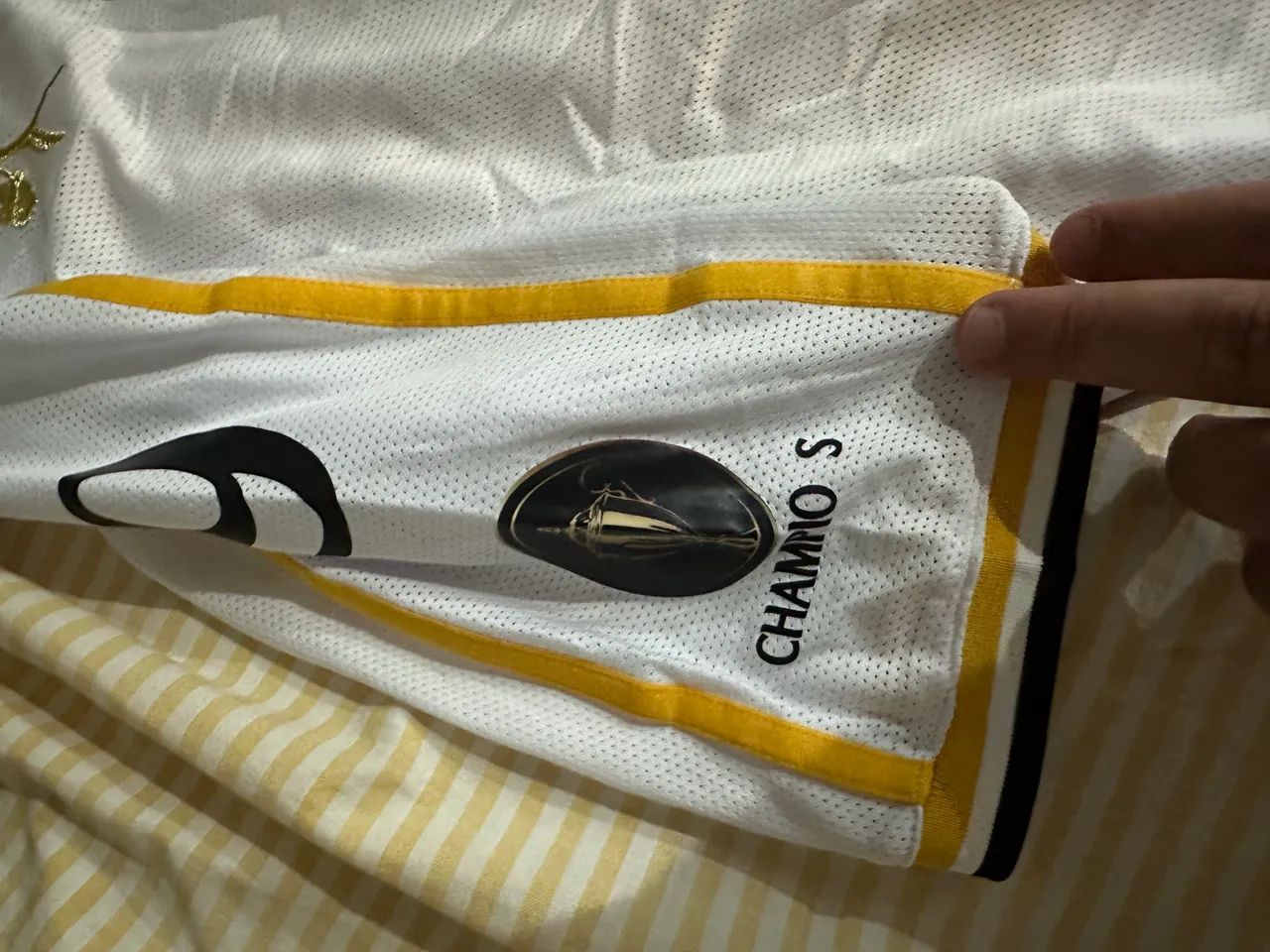 Camiseta Supreme Madrid - Foto 3