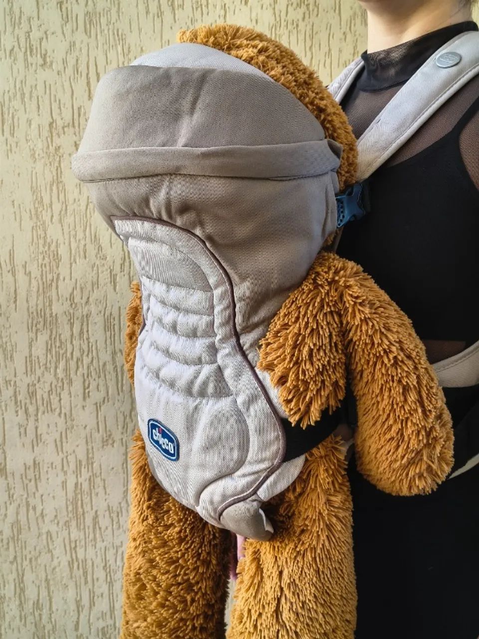 Canguru para Bebê Chicco Original Bege - Super Confortável e Seguro - Foto 3